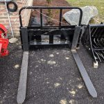 OXBOW 4ft Skid Steer Quick Attach Pallet Forks